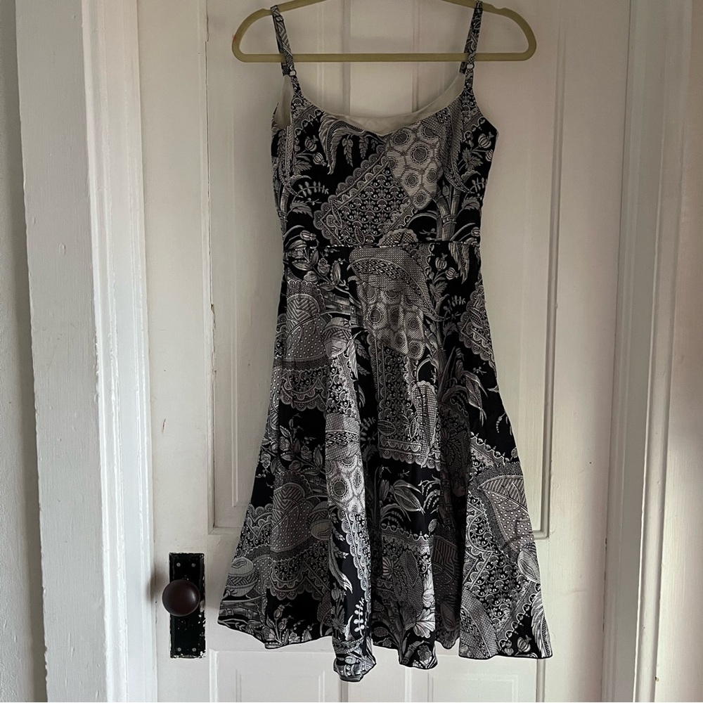 Trina Turk Black and White Paisley and Botanical Print Mini Dress size 4